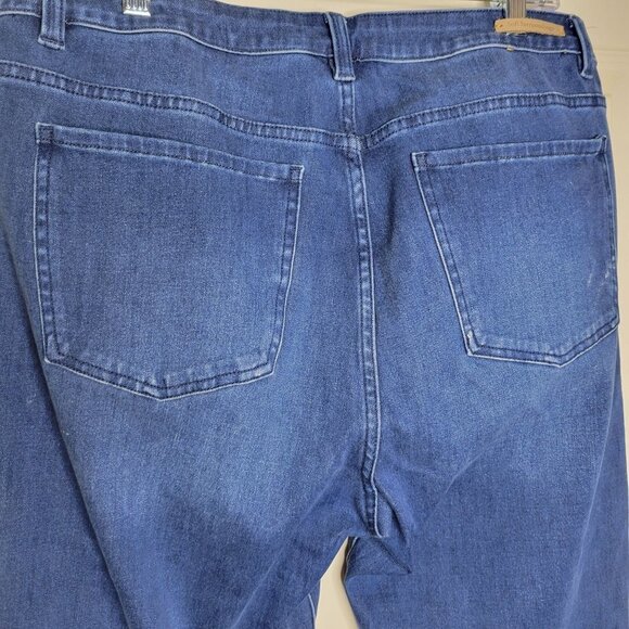 Soft Surroundings Sz 14 The Ultimate Girlfriend Medium Wash Hi-Rise Denim Jeans - Picture 10 of 11